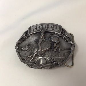 Rodeo belt buckle 1985 Siskiyou Buckle Co Williams Oregon L-39 bullrider vintage